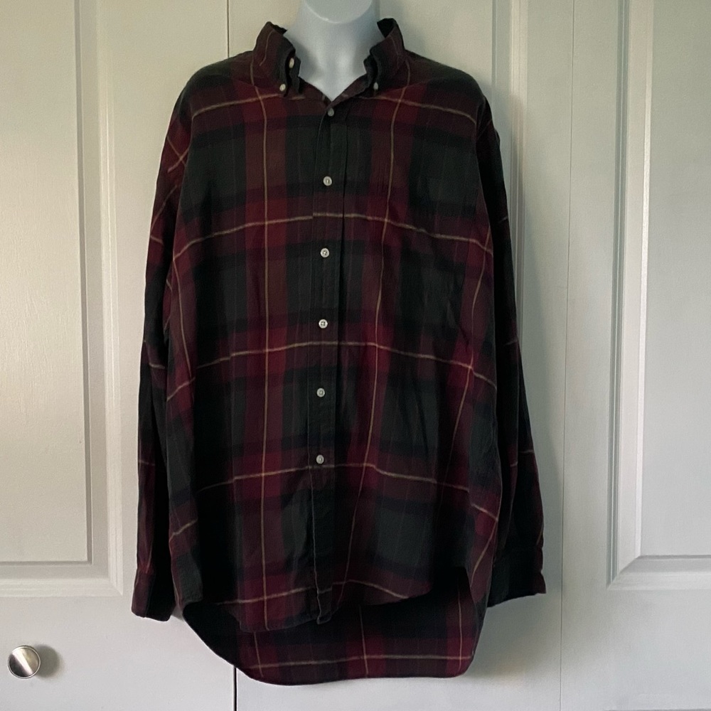 DESIGNED BY RALPH LAUREN!! VINTAGE GREAT CONDITION LONG-SLEEVE BUTTON DOWN SHIRT
